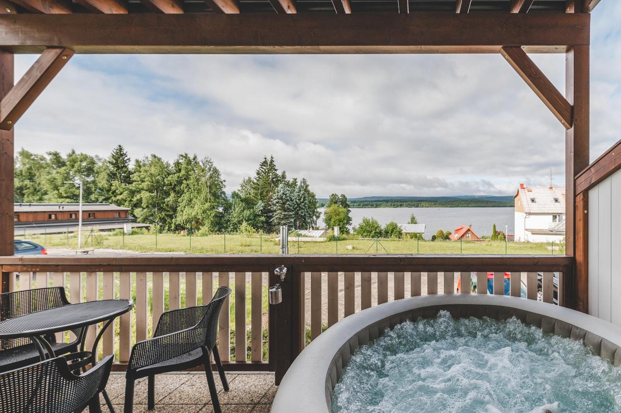 Hotel Resort Relax Dolní Vltavice Dış mekan fotoğraf